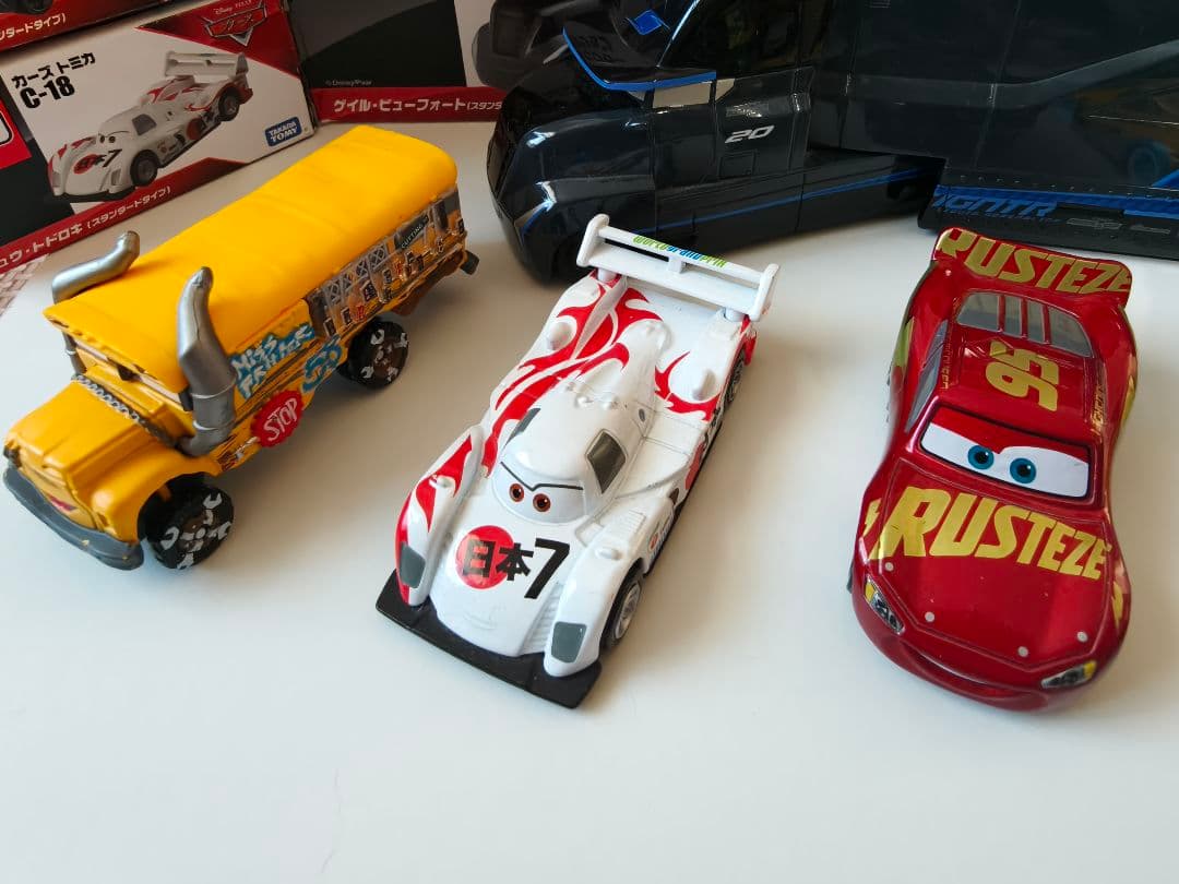 トミカ カーズ ミニカー 19台セット　まとめ売り