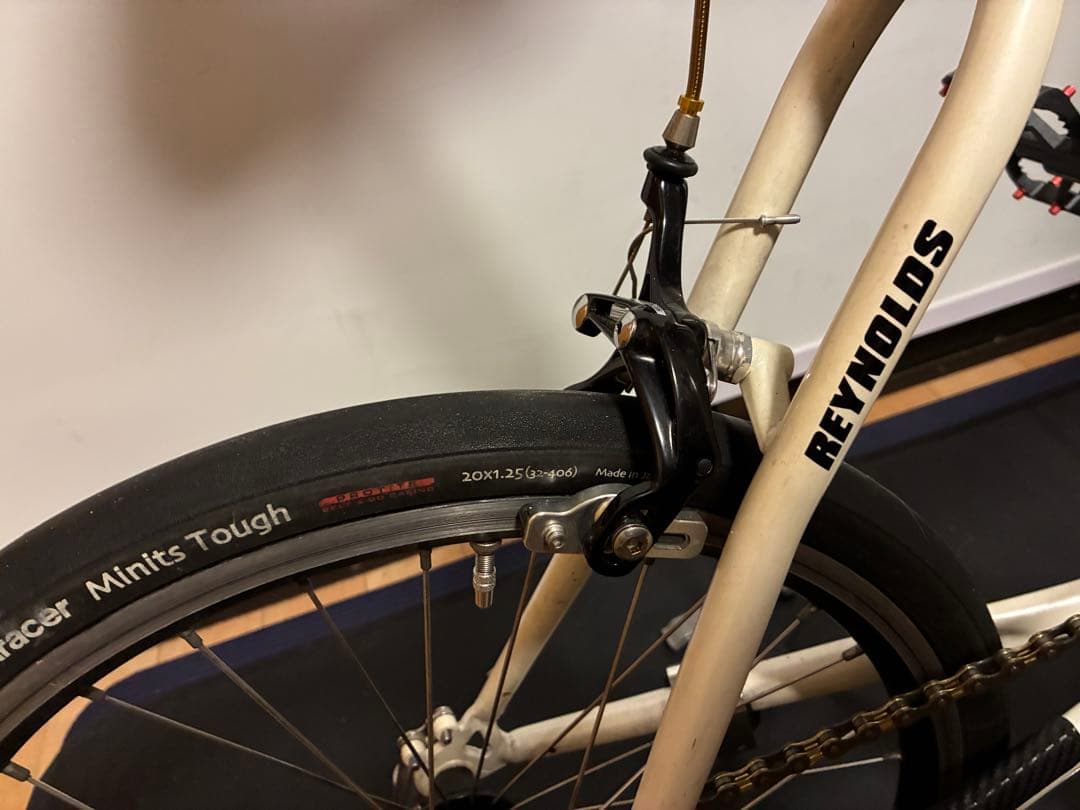 KHS-F20R shimano 105 5800 ブレーキカンパニョーロ