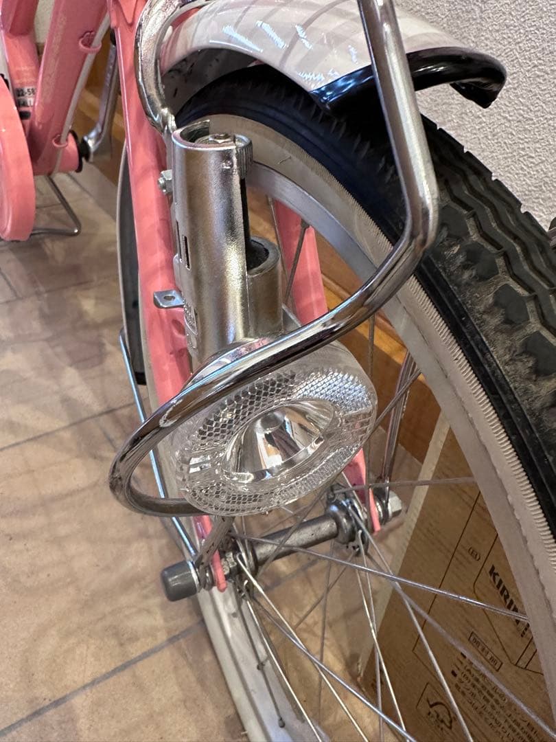 子供用　自転車 キッズ　サイクル　20インチ　前面バスケット付き