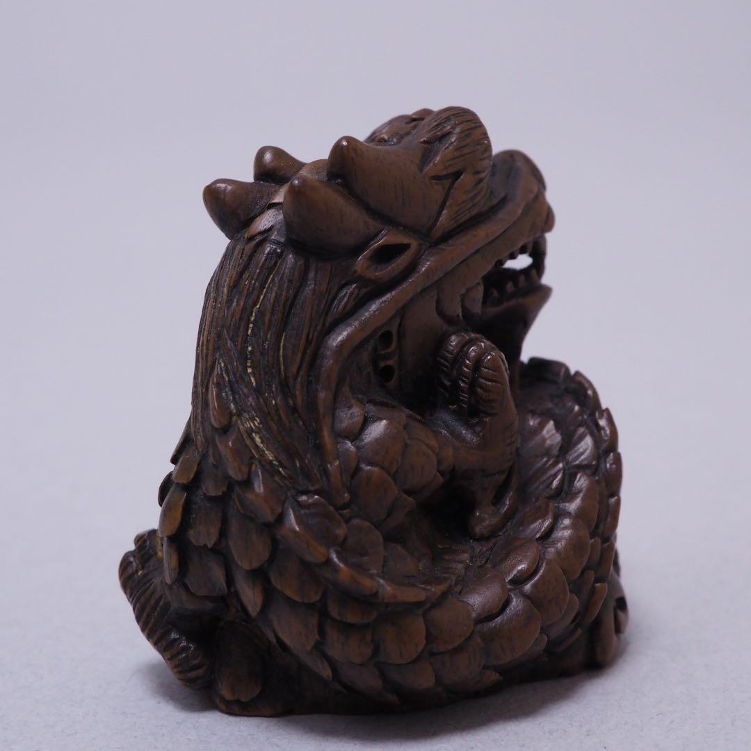 在銘 木彫 龍 根付 提げ物