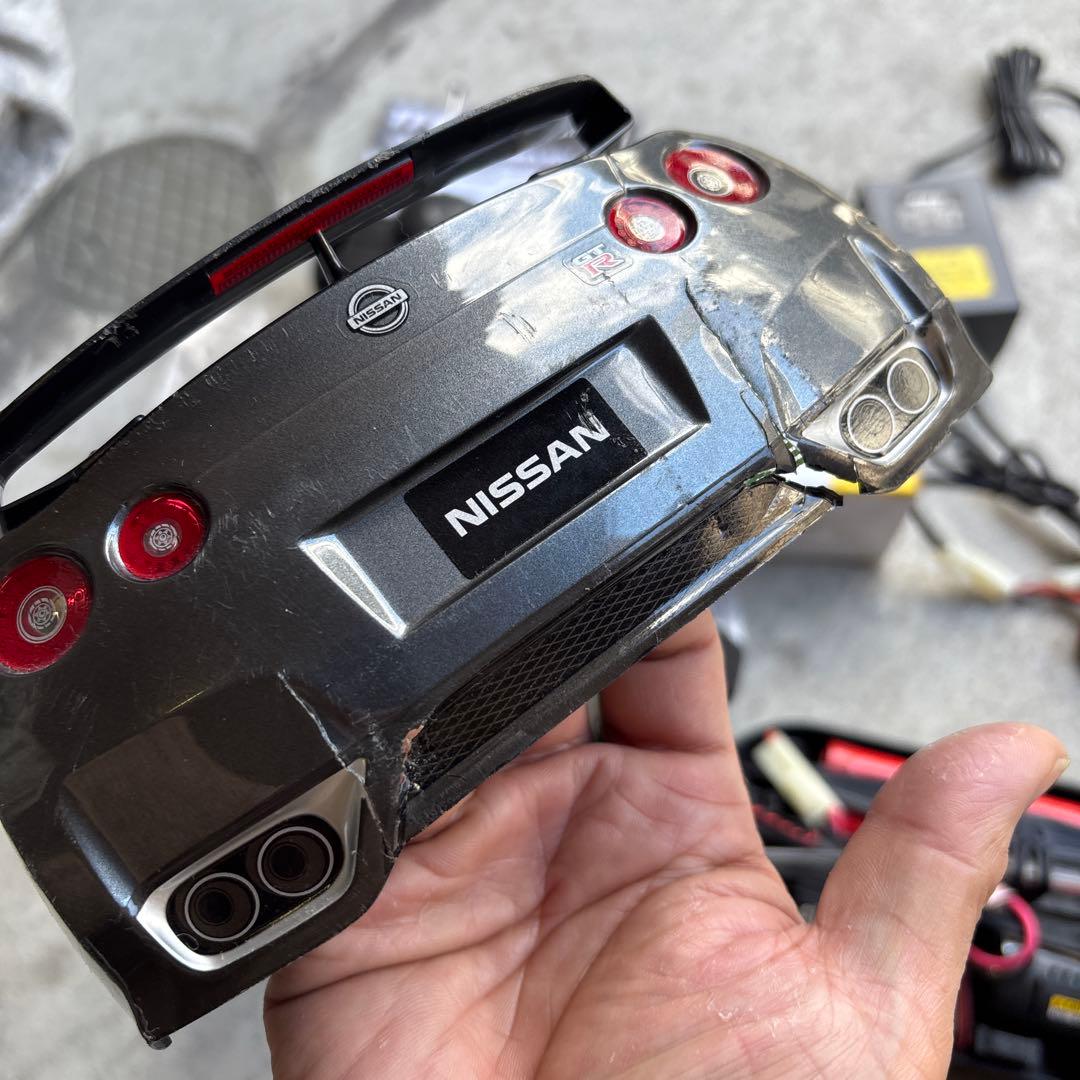 タミヤ　田宮模型TT-01 1/10スケール ラジコンカー R35GT-Rグレー