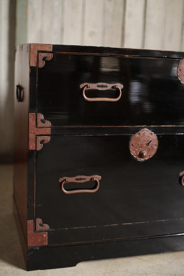 綺麗な丸金具庄内箪笥　4杯　タンス　収納　古家具　古民家　時代家具