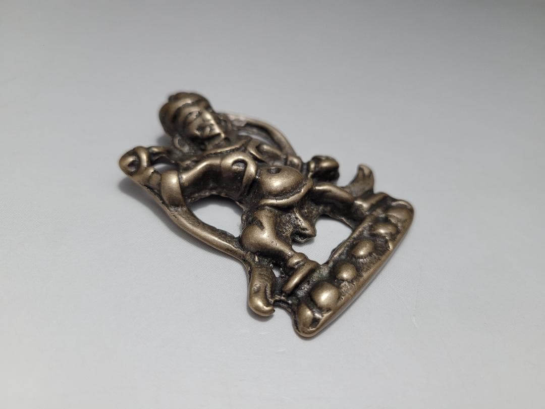 銅製金剛菩薩型天鐵トクチャ護身装身具 ペンダントチベット仏教文物 幅約5.1cm