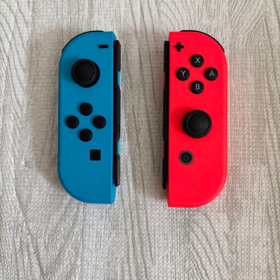 土日限定値下げ！Nintendo Switch 本体　総プレイ時間5時間ほど