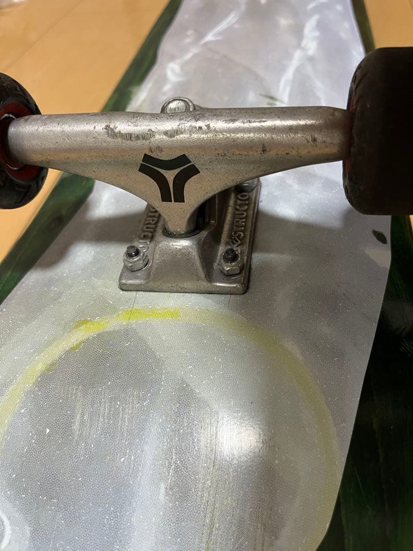 スケボーコンプリート　スケートボード