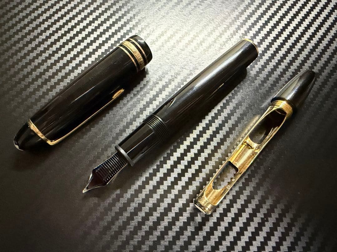 極美品 モンブラン 147 トラベラー ブラック M 中字 万年筆