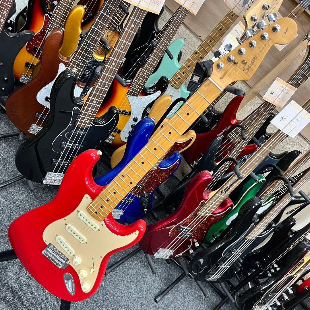 【11098】 Squier Stratocaster Red