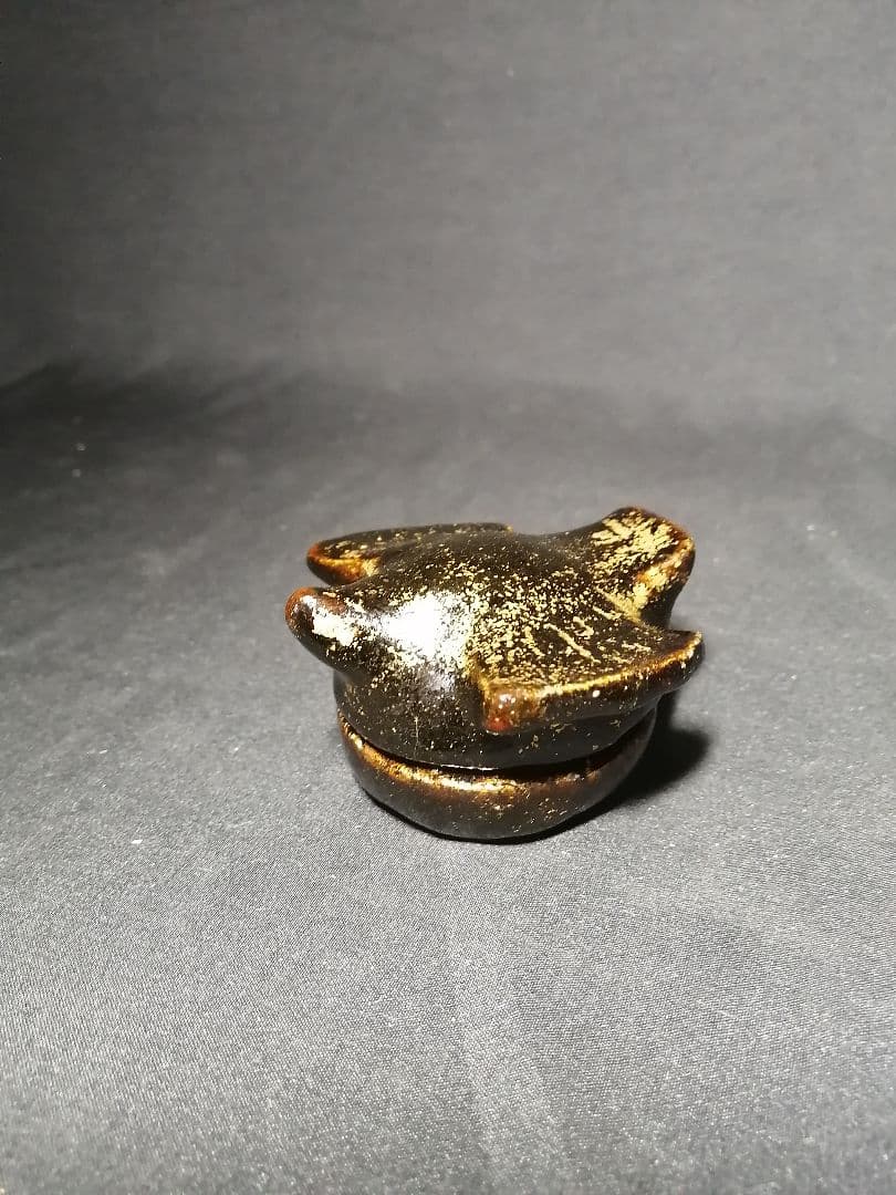 【茶道具】楽家四代一入作　雀香合　十二代弘入識箱　香合194