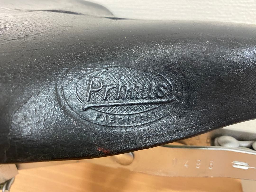 自転車　オランダ製　レザーサドル　Lepper Primus