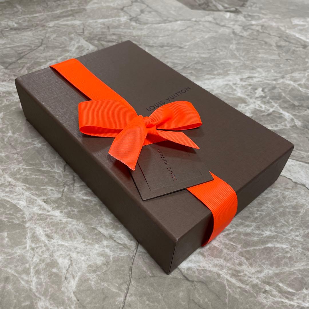 ルイヴィトン　箱　21.5cm×13.5cm×4.5cm