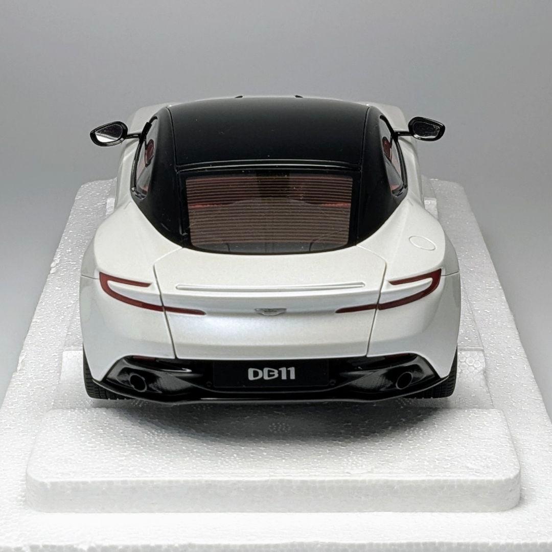 オートアート 1/18 アストンマーチン DB11 メタリック・ホワイト