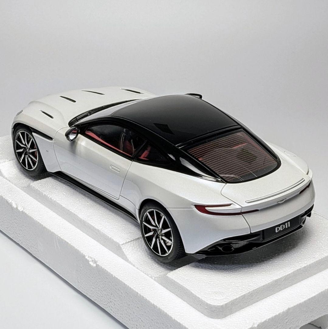 オートアート 1/18 アストンマーチン DB11 メタリック・ホワイト
