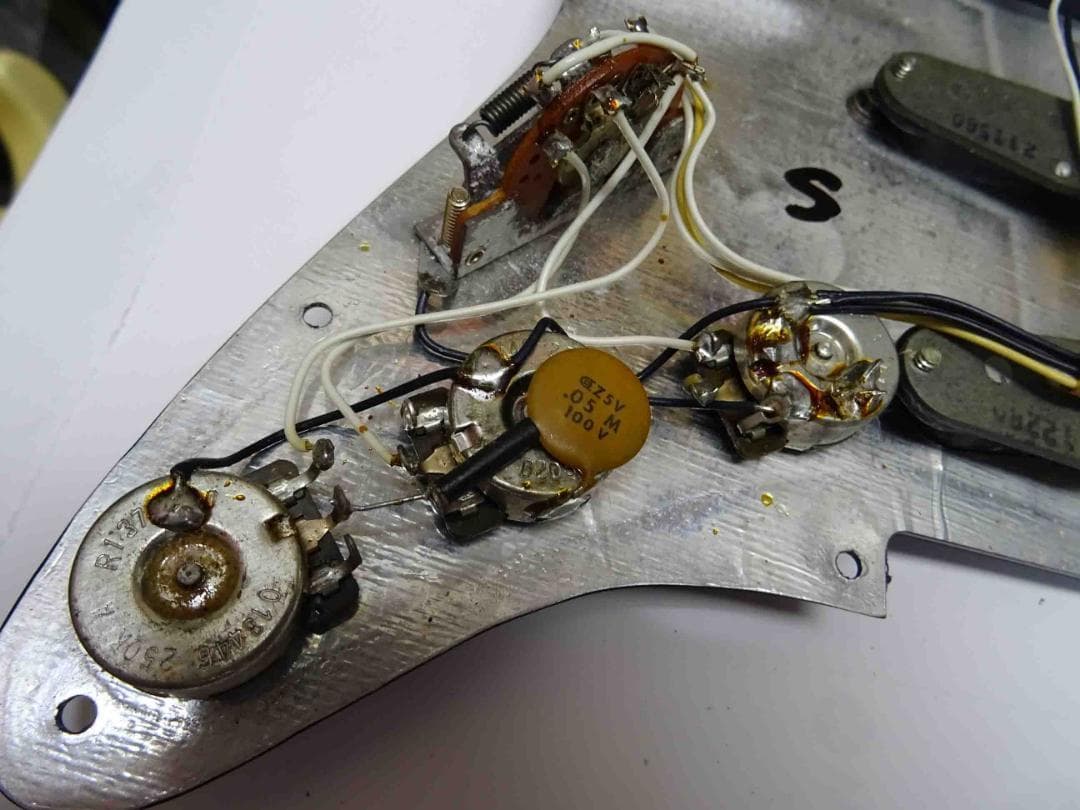 貴重！！　Fender USAビンテージ　ストラト　ワンオーナー品