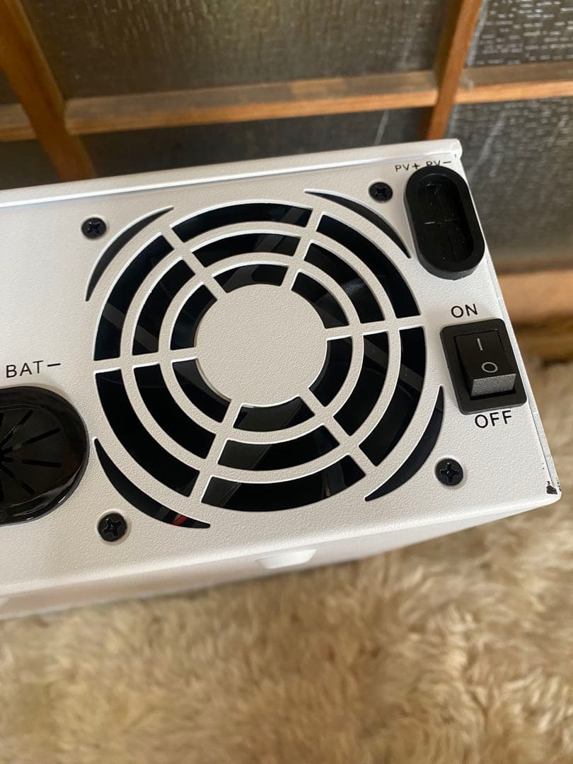 3000w　リョクエン　ハイブリッドインバーター　HSI3000U