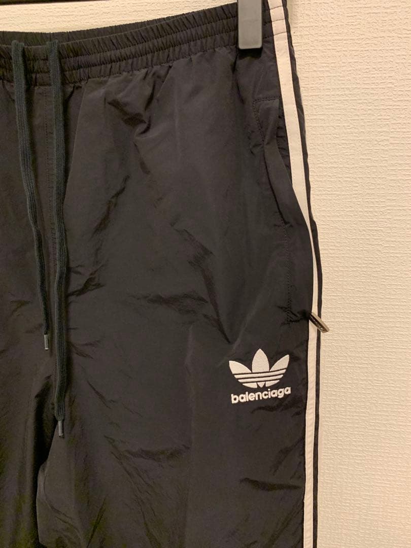 黒42 バレンシアガ　アディダス　ナイロントラックパンツ　美中古