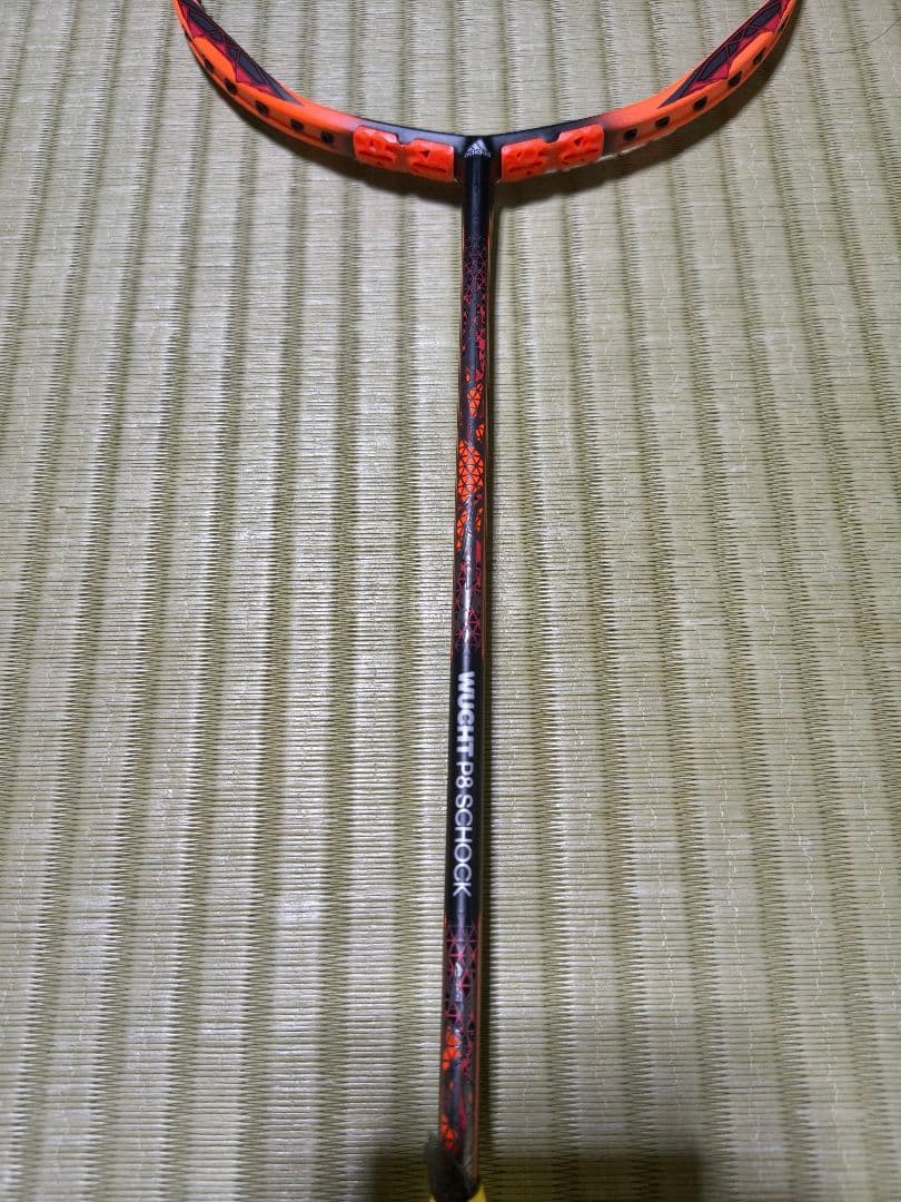 【美品】adidas バドミントンラケット WUCHT P8 schock