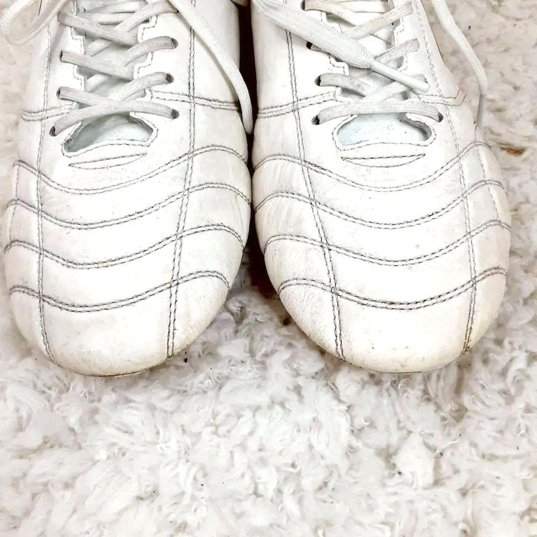美品26㎝◎HUMMEL VORART 3 スパイクシューズ ホワイト ゴールド