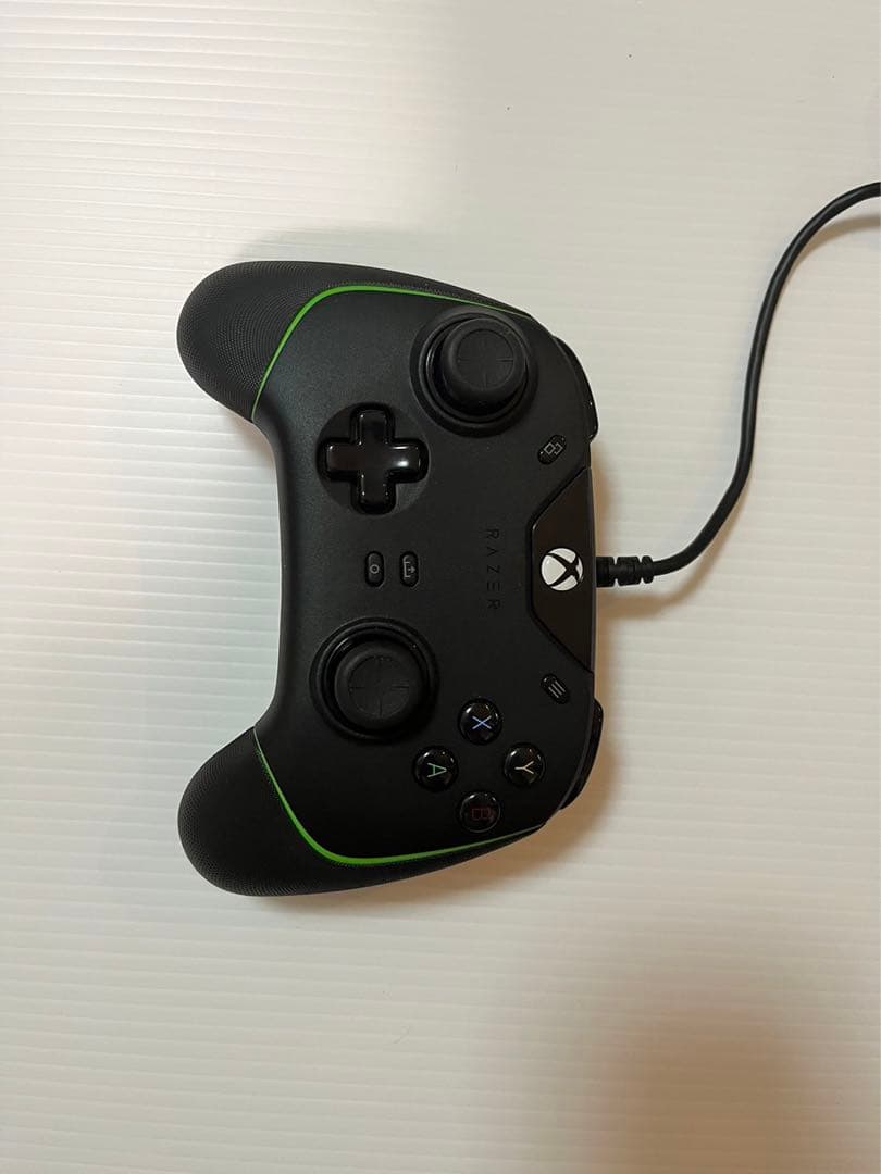 Wolverine V2 Xbox Rezer PCコントローラー