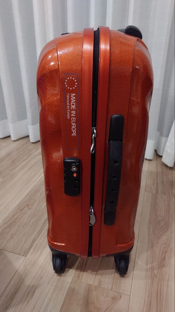 サムソナイトスーツケース　33L