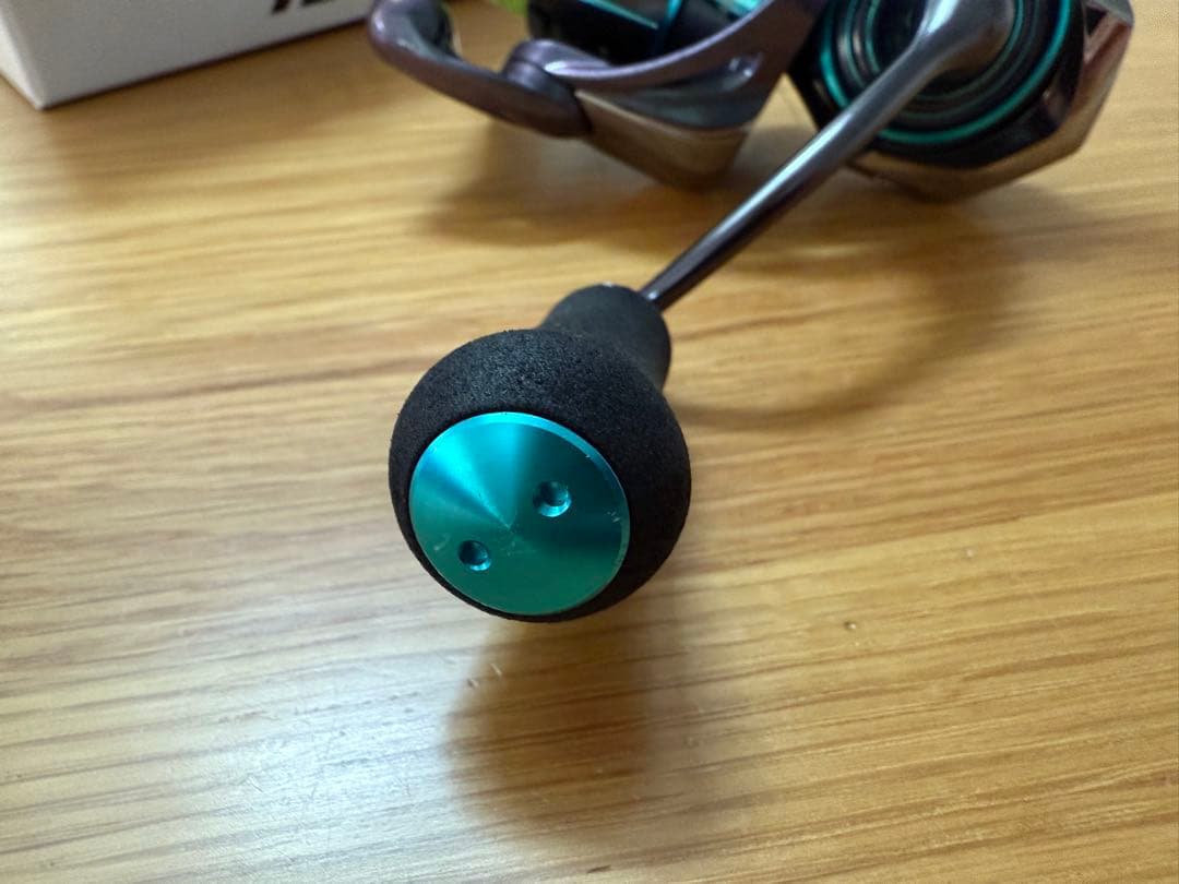 エメラルダス RX FC LT2500S リール　ダイワ