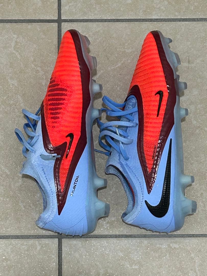 ファントム 6 LOW エリート FG NIKE 26CM