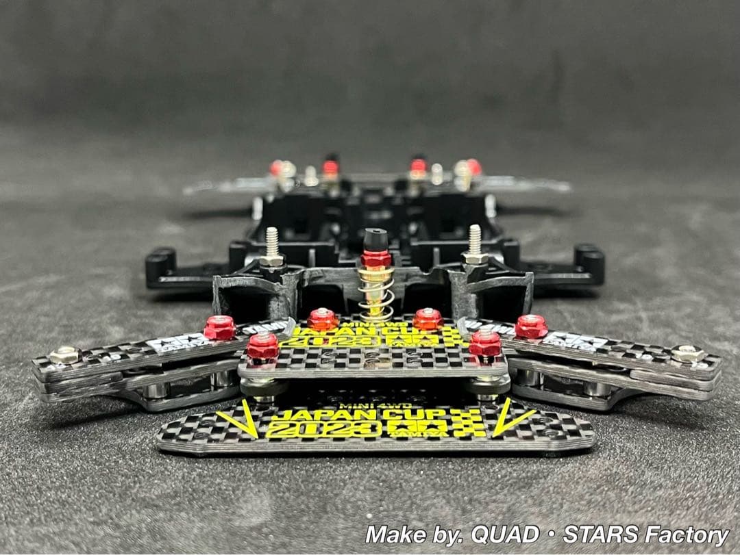 【ミニ四駆・MA用】2軸ATピボット＋1軸リヤアンカー　2023／フルカーボン