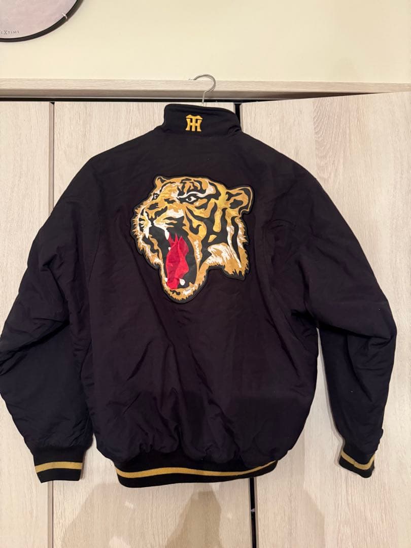 ローリングス阪神タイガース スタジャンLサイズ 刺繍ロゴ Rawlings