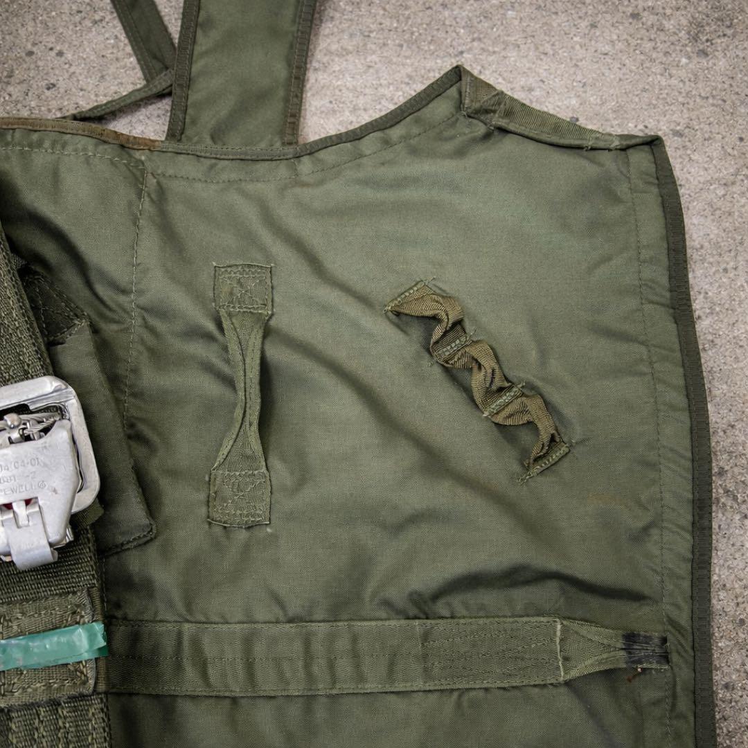 米軍実物 パラシュートハーネス IRVIN AEROSPACE 2004年製