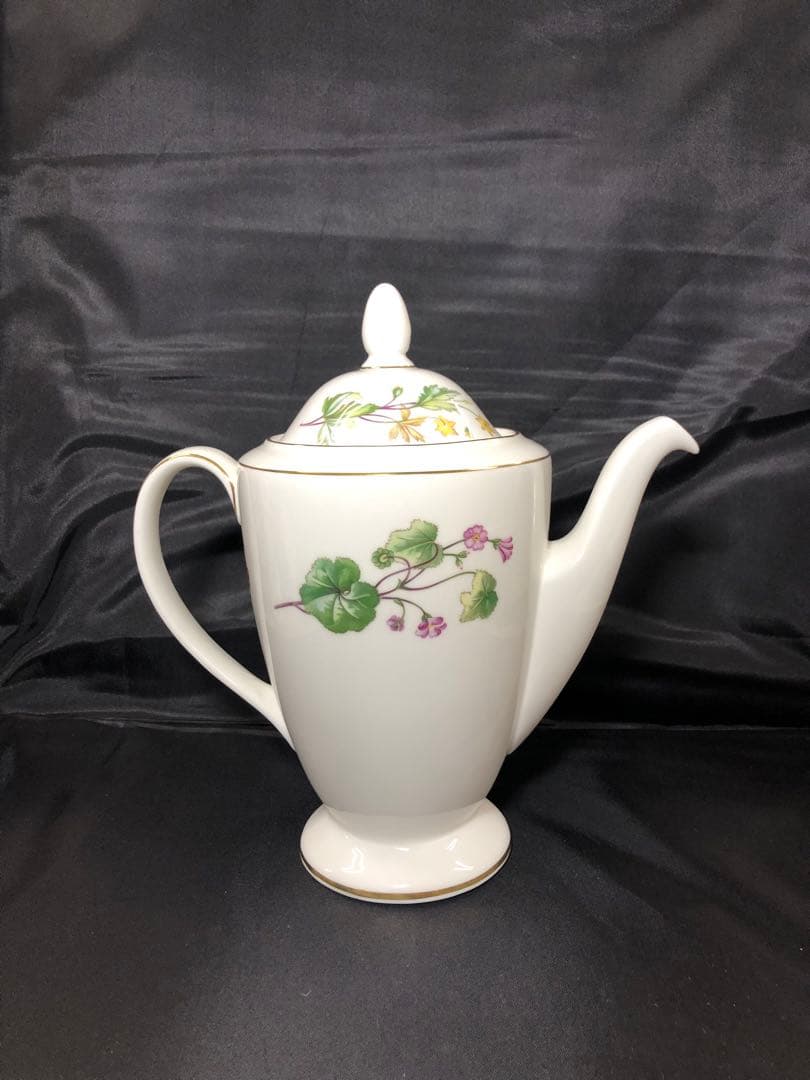 MINTON MEADOW ポット&プレート