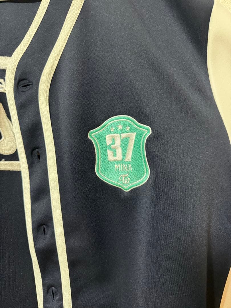 twice ミナ　ユニフォームシャツ