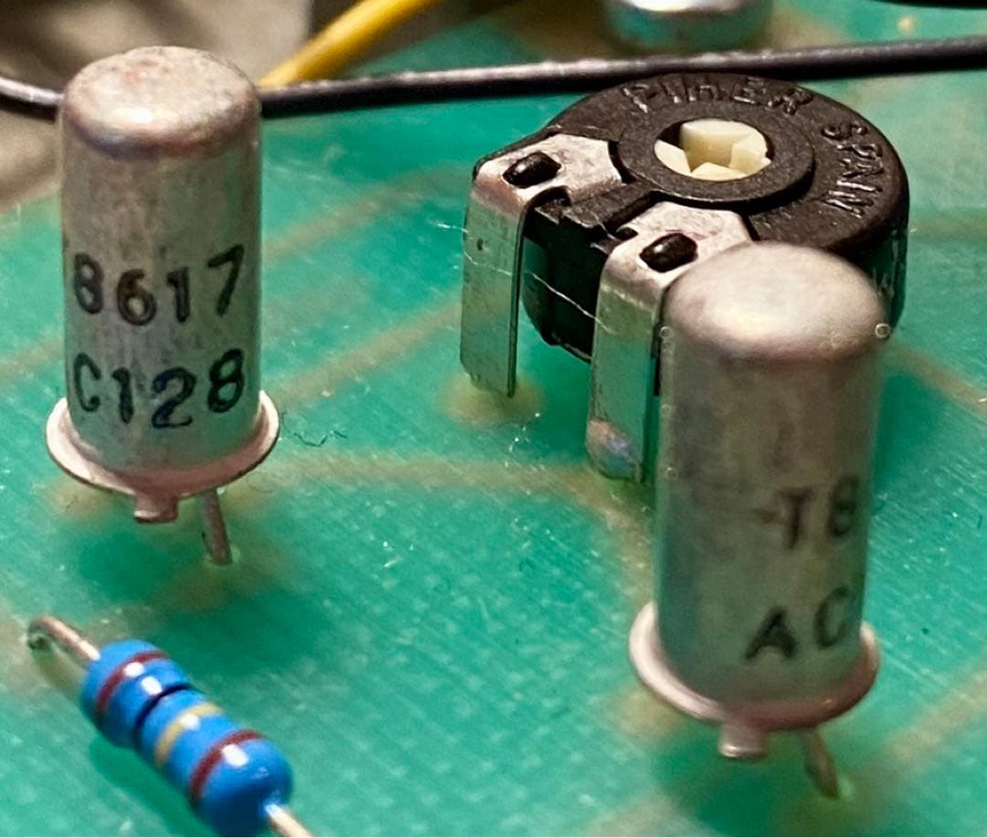 生産完了2014年製　ROGER MAYER Classic Fuzz 良個体