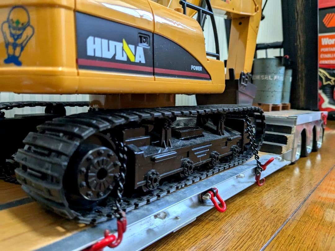 1/14トレーラー　重機運搬低床キャリアカー、　ショベルカー、ホイールローダー