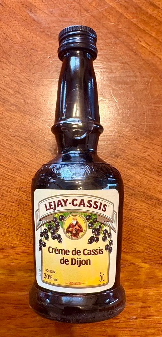 【未開封】ミニボトル　響 17年、山崎 12年、Lejay Cassisセット