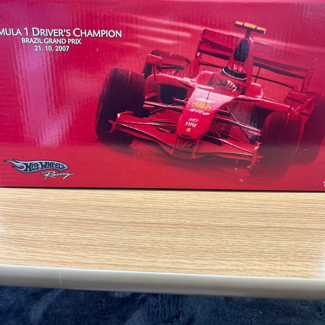 ホットウィール　キミライコネン　2007ワールドチャンピオン　記念モデルカー