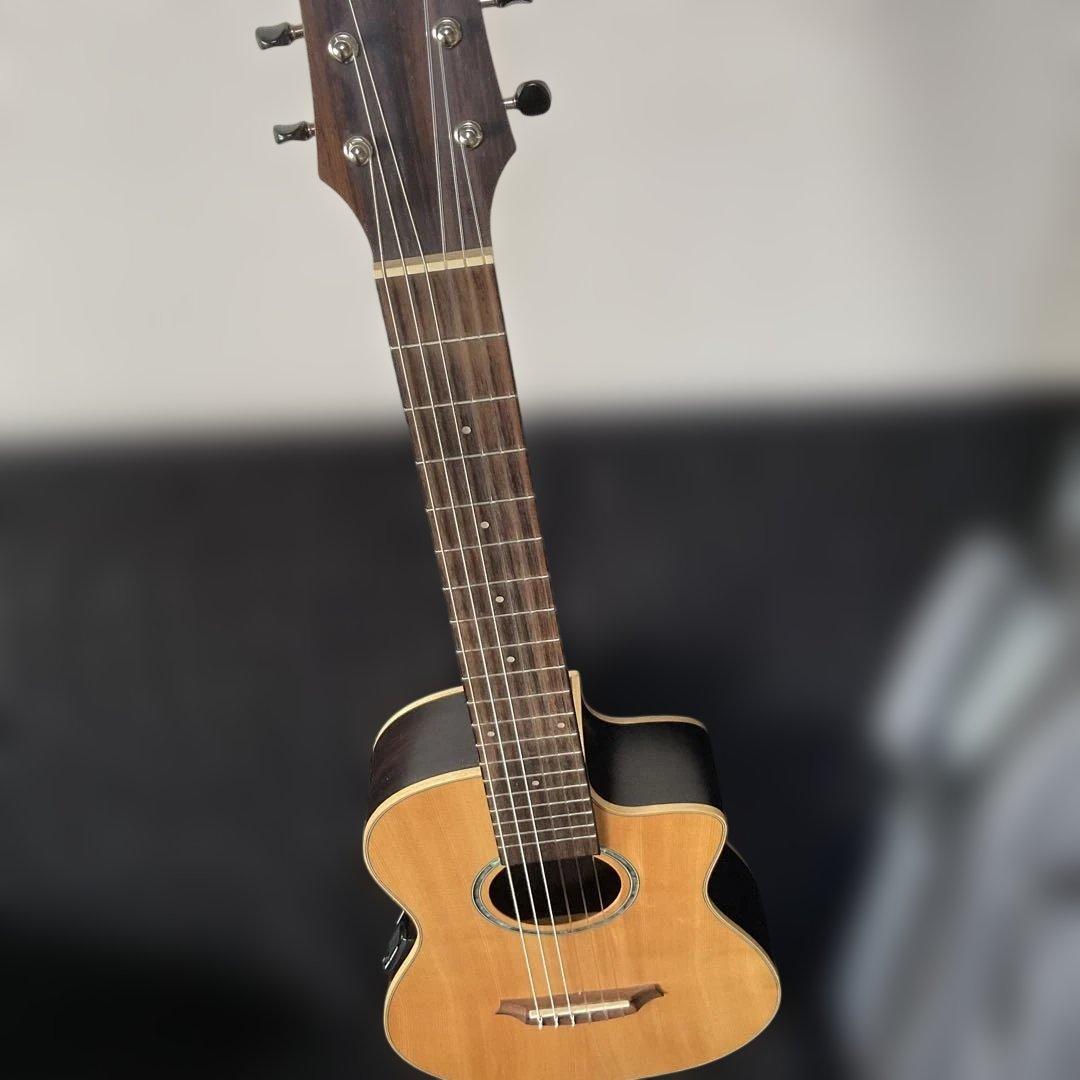 人気のコルドバギター(エレアコ　ミニ) レギュラーチューニング