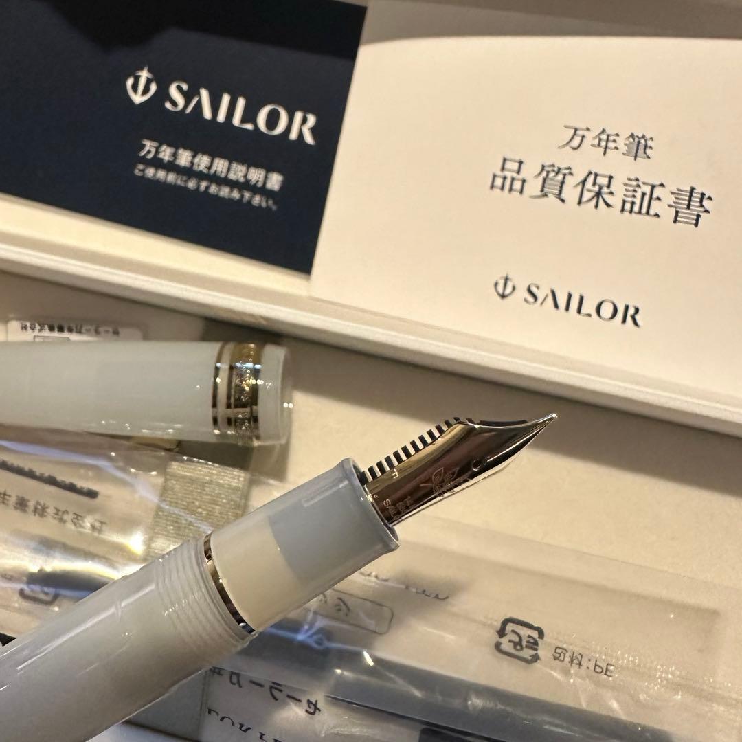 新品未使用★字幅F 細字 Nonble 空の万年筆 うらら　限定万年筆