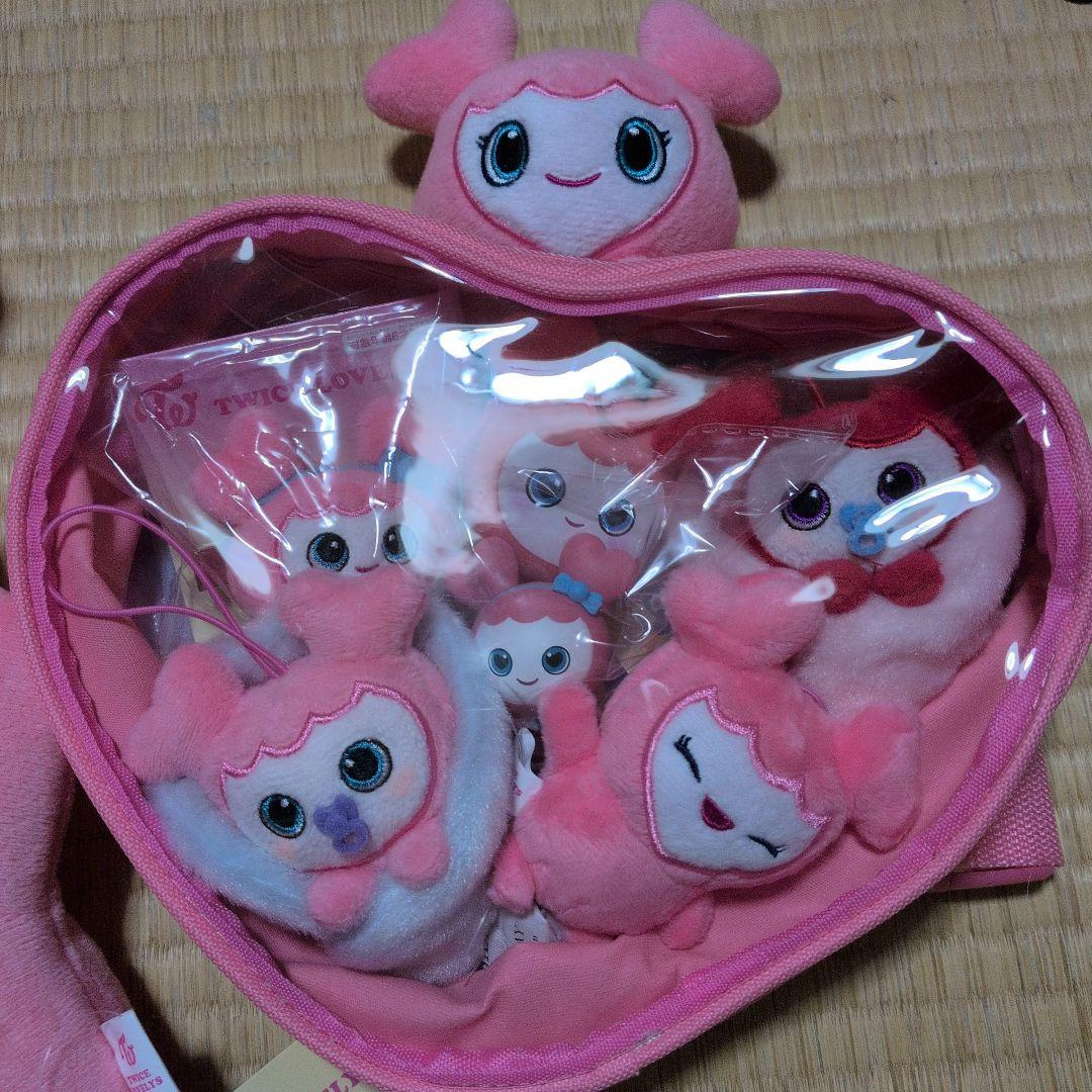 TWICE Loveysピンクのぬいぐるみ・マスコットセット