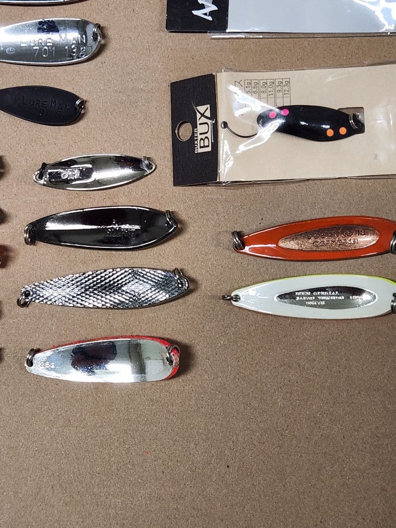 スプーンルアーセット 多色 35個4g～25g