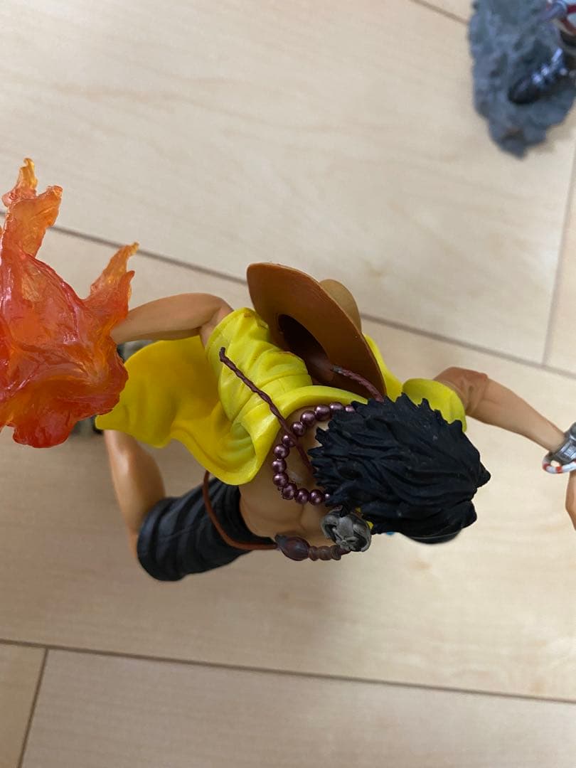 ワンピース　一番くじ　メモリアルログ　フィギュア　白ひげ　カタクリ　エース