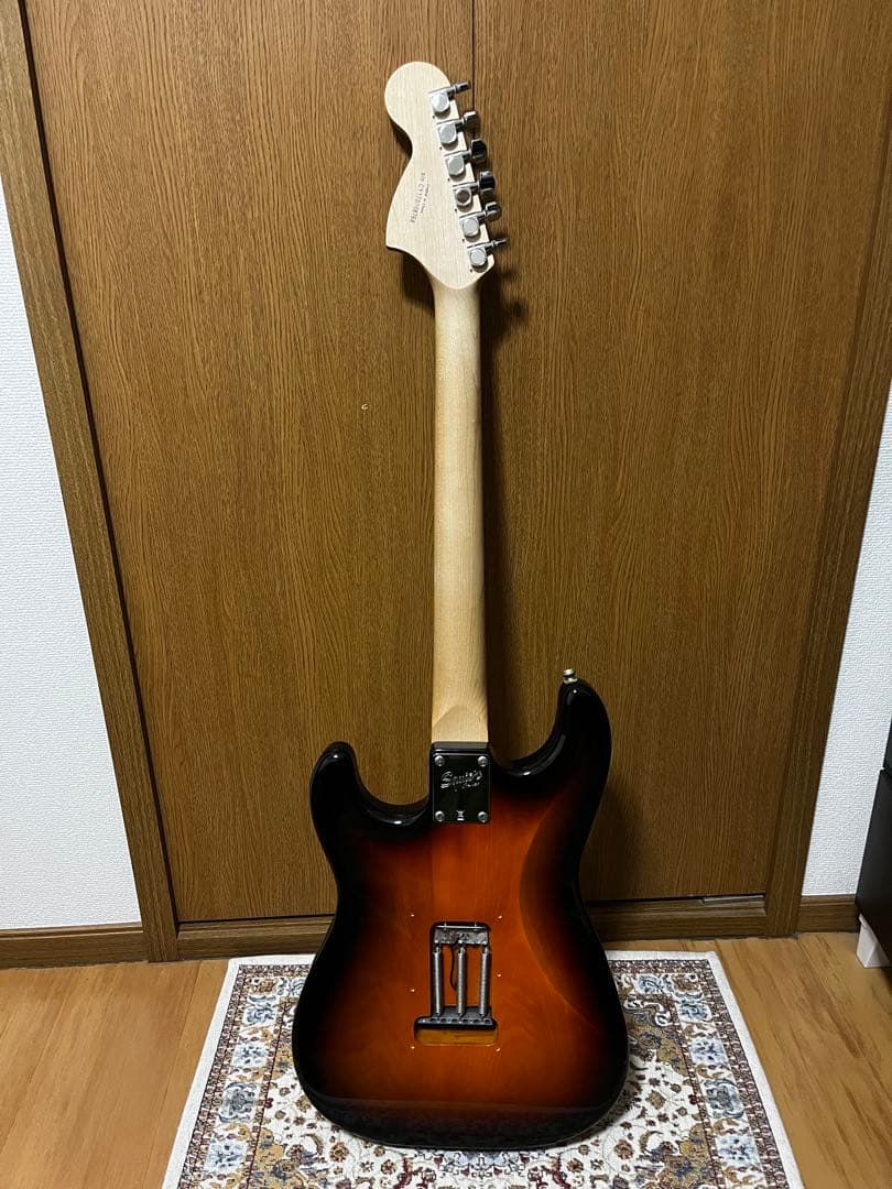 ギター Squire by Fender Stratocaster Affinity