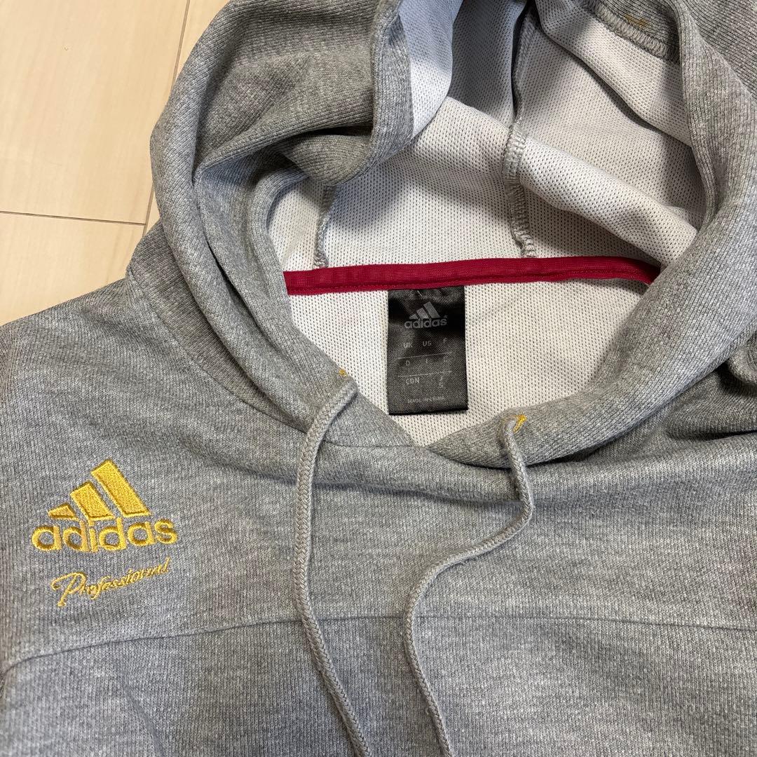 adidas フード付きジャージ上下セット グレー