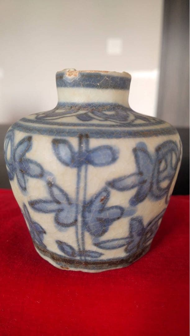 安南　中国美術　古陶磁　古美術　小壷　鹿　青花　振り出し