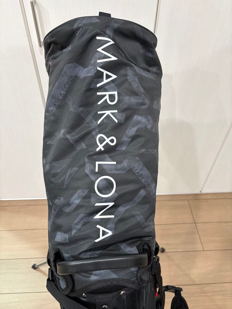 MARK & LONA スタンド式キャディバッグ