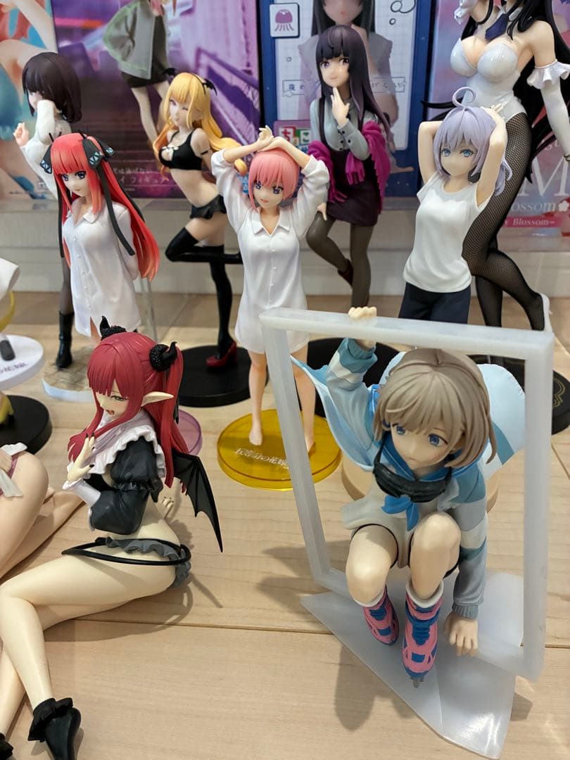 【開封品&未開封品22点】美少女フィギュア　着せ替　NIKKE アルベド　五等分