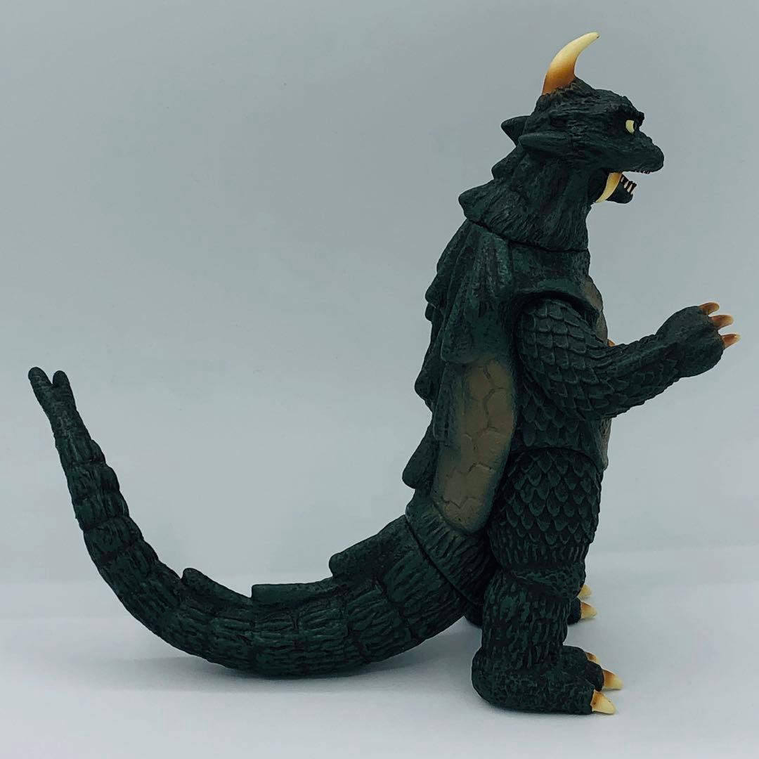 バンダイ ウルトラ怪獣 総天然色 ウルトラQ ガラモン ペギラ ゴメス ソフビ