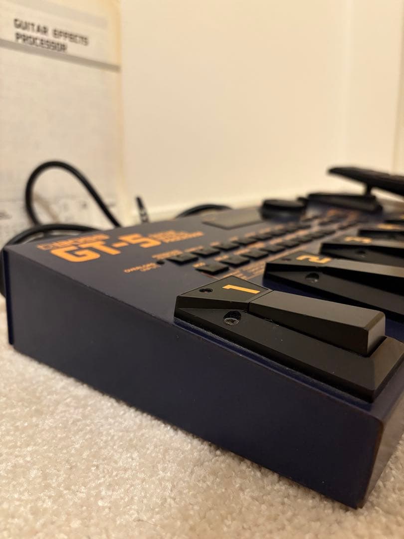 BOSS GT-5 ギターエフェクター