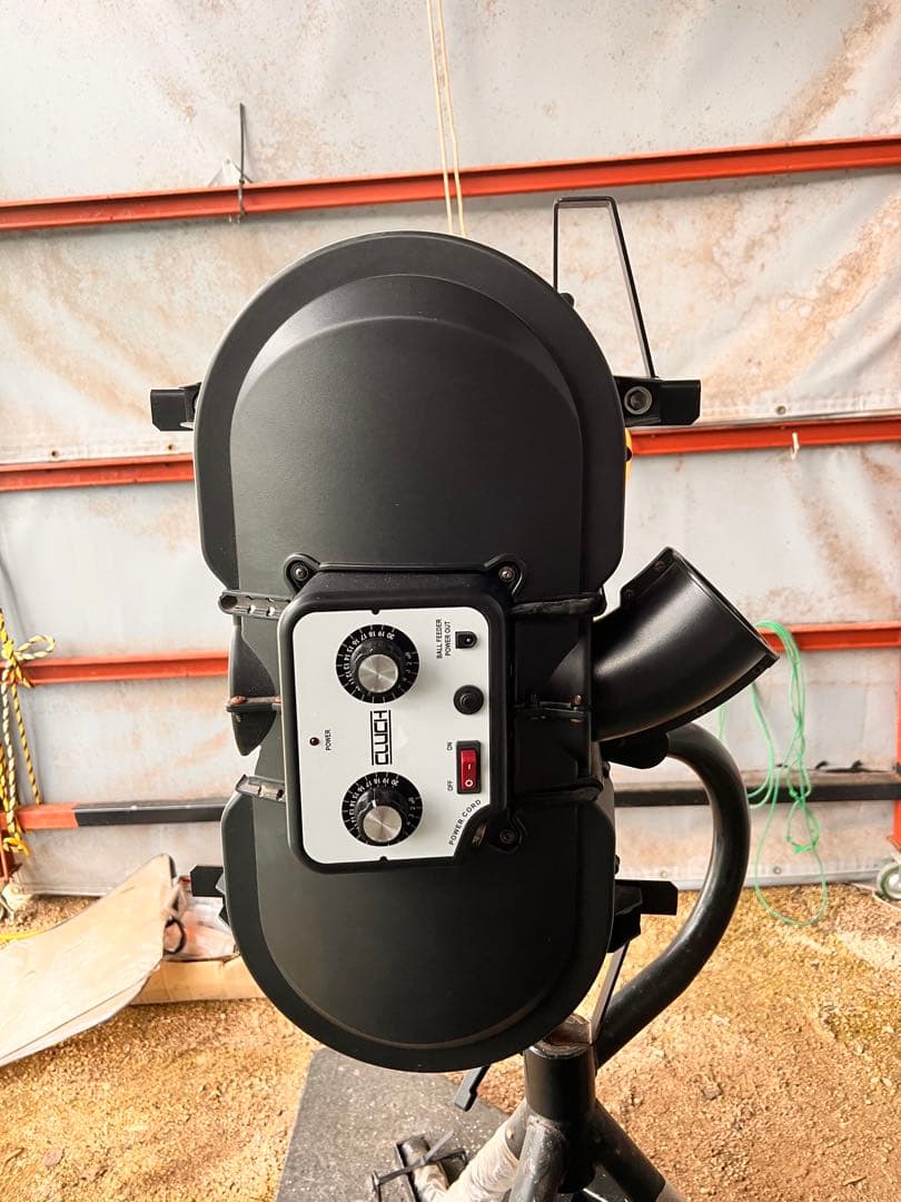 軟式バッティングマシン