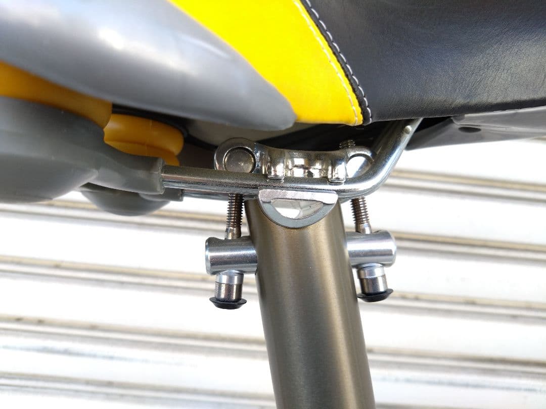 プジョー　コリブリ　18インチ　ルミナスホワイト　神奈川引取限定　ミニベロ