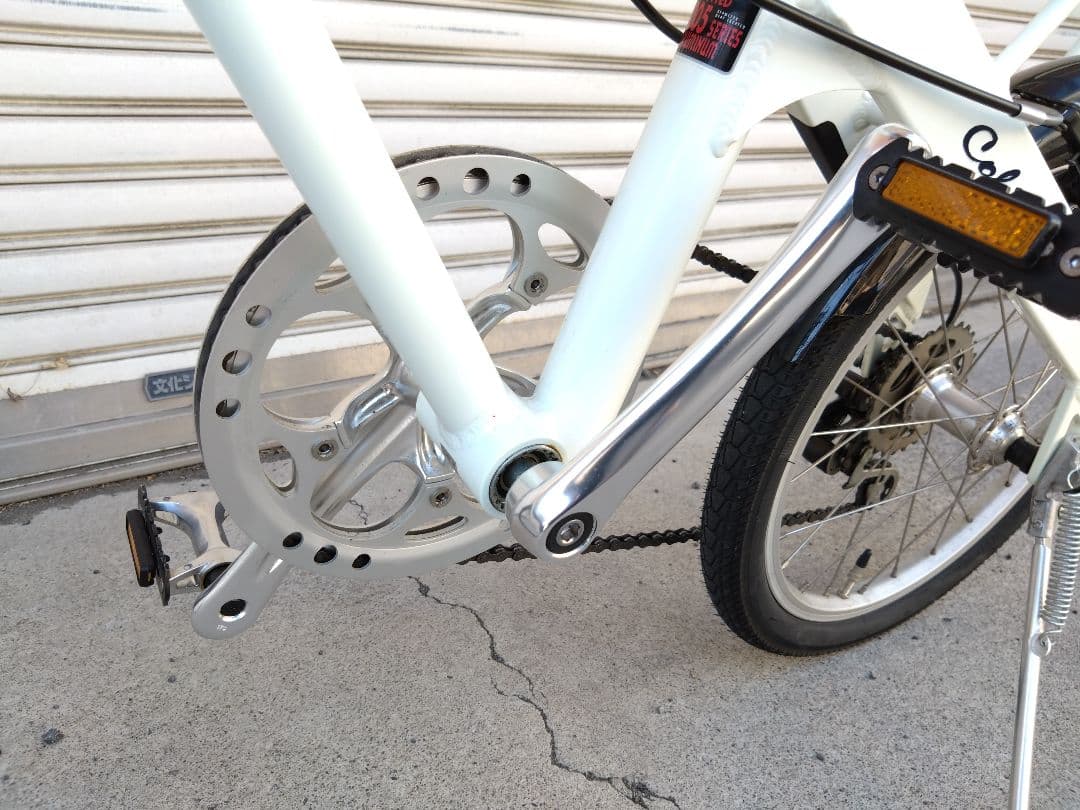 プジョー　コリブリ　18インチ　ルミナスホワイト　神奈川引取限定　ミニベロ