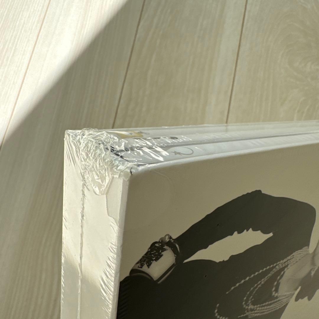 シュリンク付き　CHANEL シャネル 3冊セット ハードカバー付